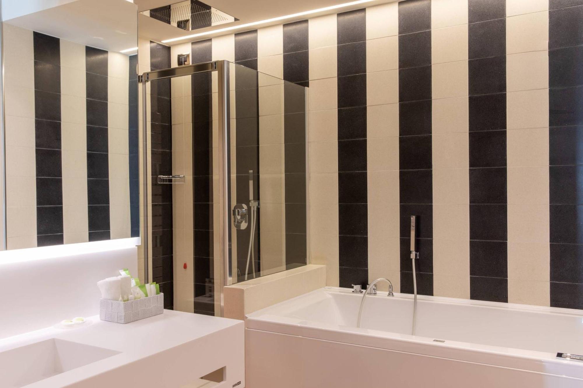 Courtyard By Marriott Venice Airport Hotel Tessera