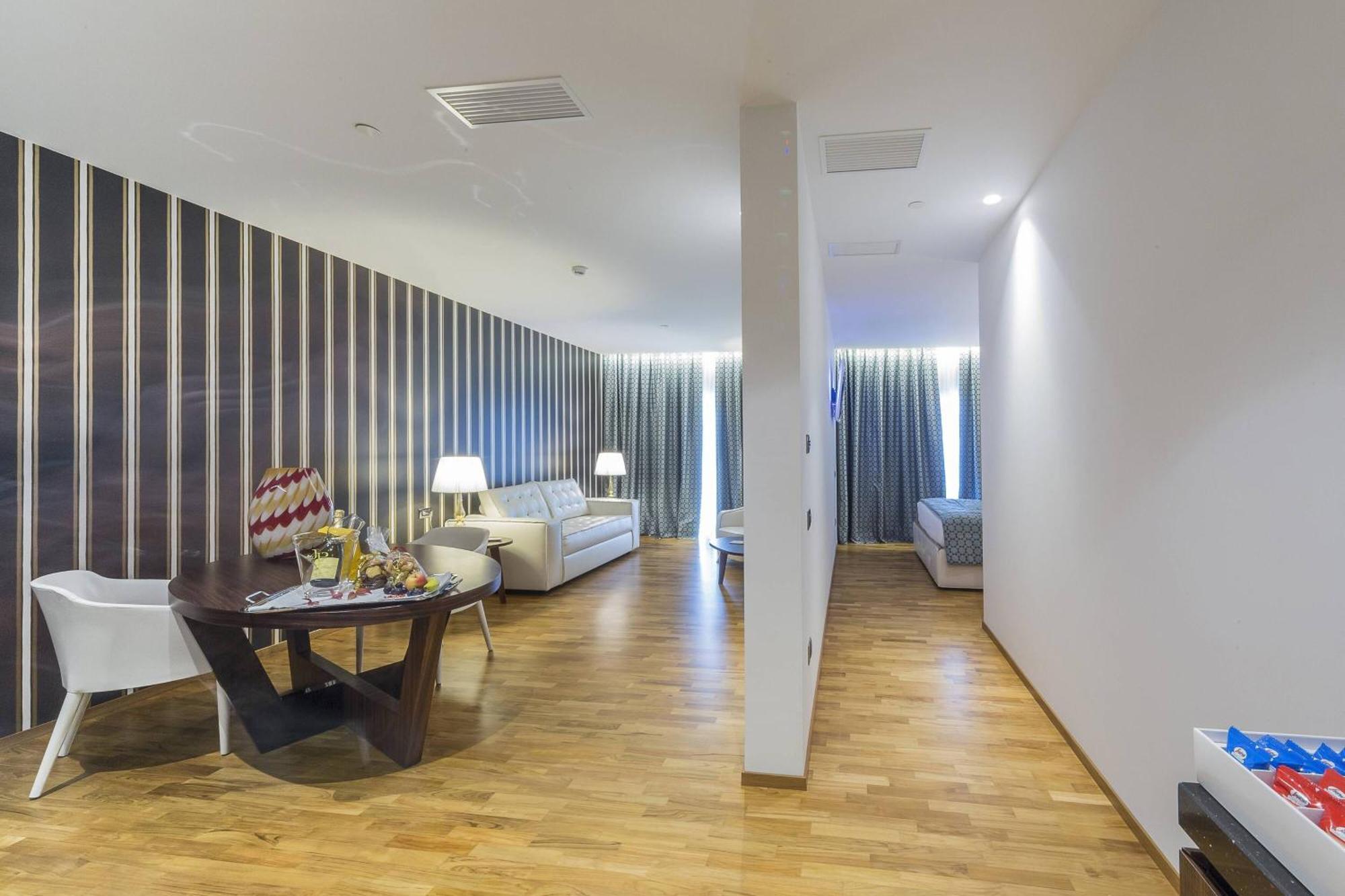 Courtyard By Marriott Venice Airport 4* Tessera